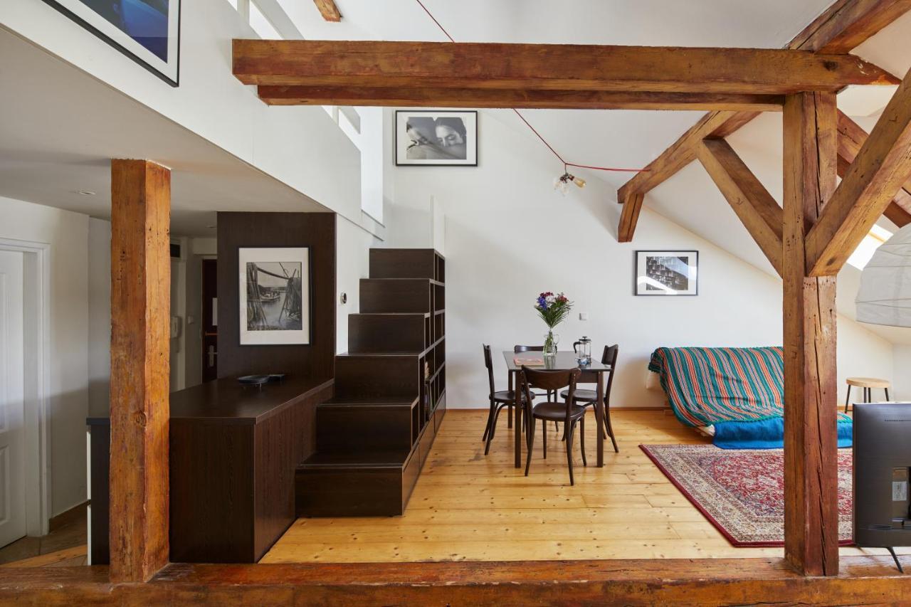 Prague Days - Sunlit Attic Loft In Vinohrady Διαμέρισμα Εξωτερικό φωτογραφία