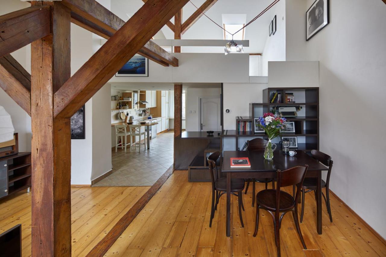 Prague Days - Sunlit Attic Loft In Vinohrady Διαμέρισμα Εξωτερικό φωτογραφία